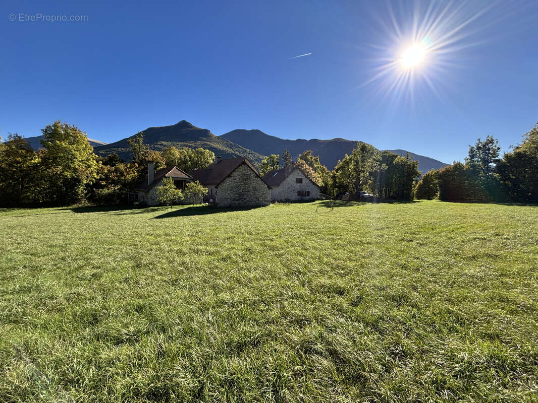 Maison à LA ROCHE-DES-ARNAUDS