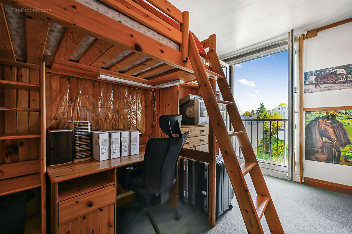 Appartement à CHAVILLE