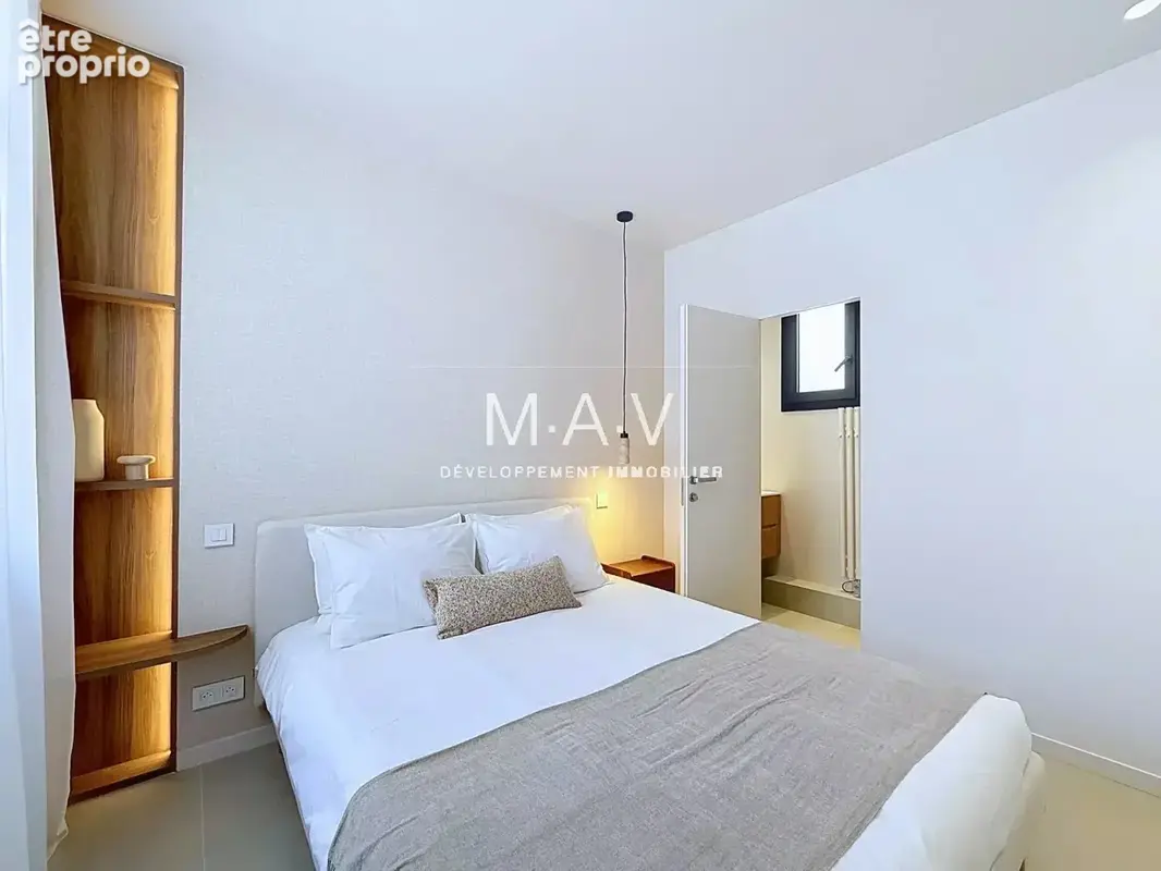 Nice/victor hugo - appartement 3 pièces 87 m2 luxueusement rénové balcon au calme - photo 17