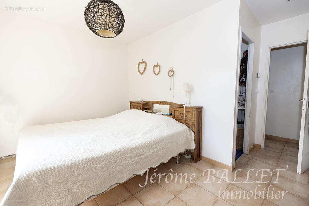 Maison 146 m² à Realmont  - photo 12