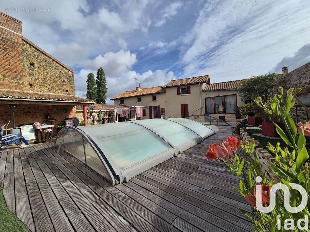 Photo 2 - Maison à THOUARS