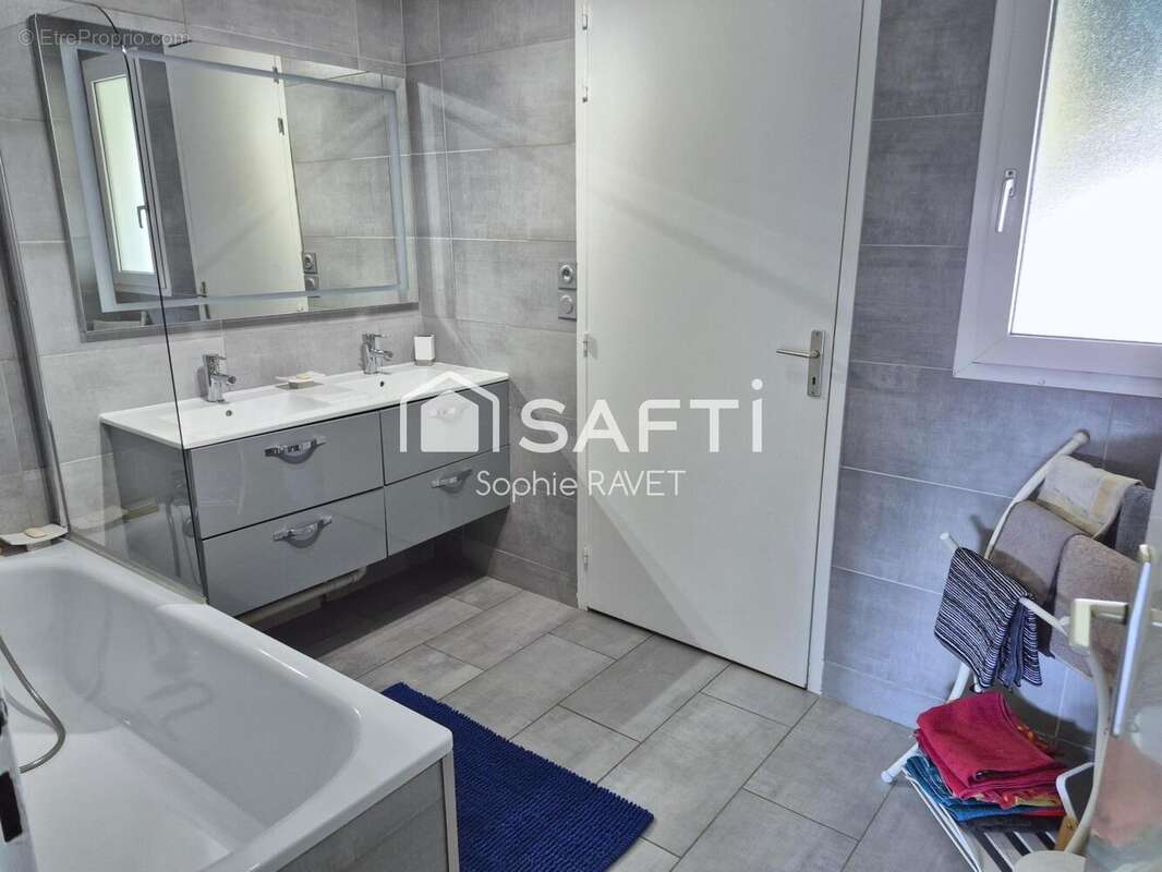 Photo 6 - Maison à L'ISLE-D'ABEAU