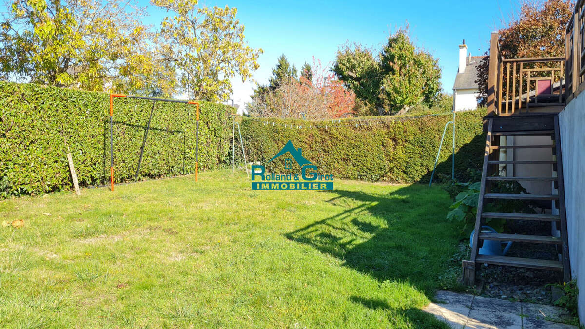 Maison à NOYAL-SUR-VILAINE