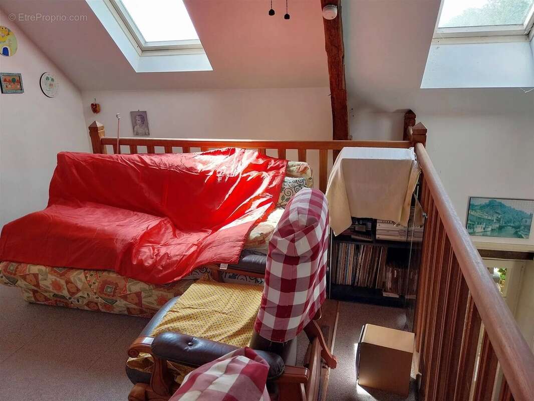 Maison à TOURNON-SAINT-MARTIN