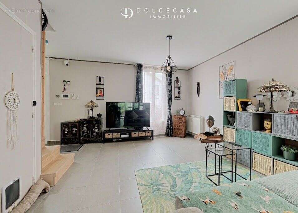 Maison à LE PERREUX-SUR-MARNE