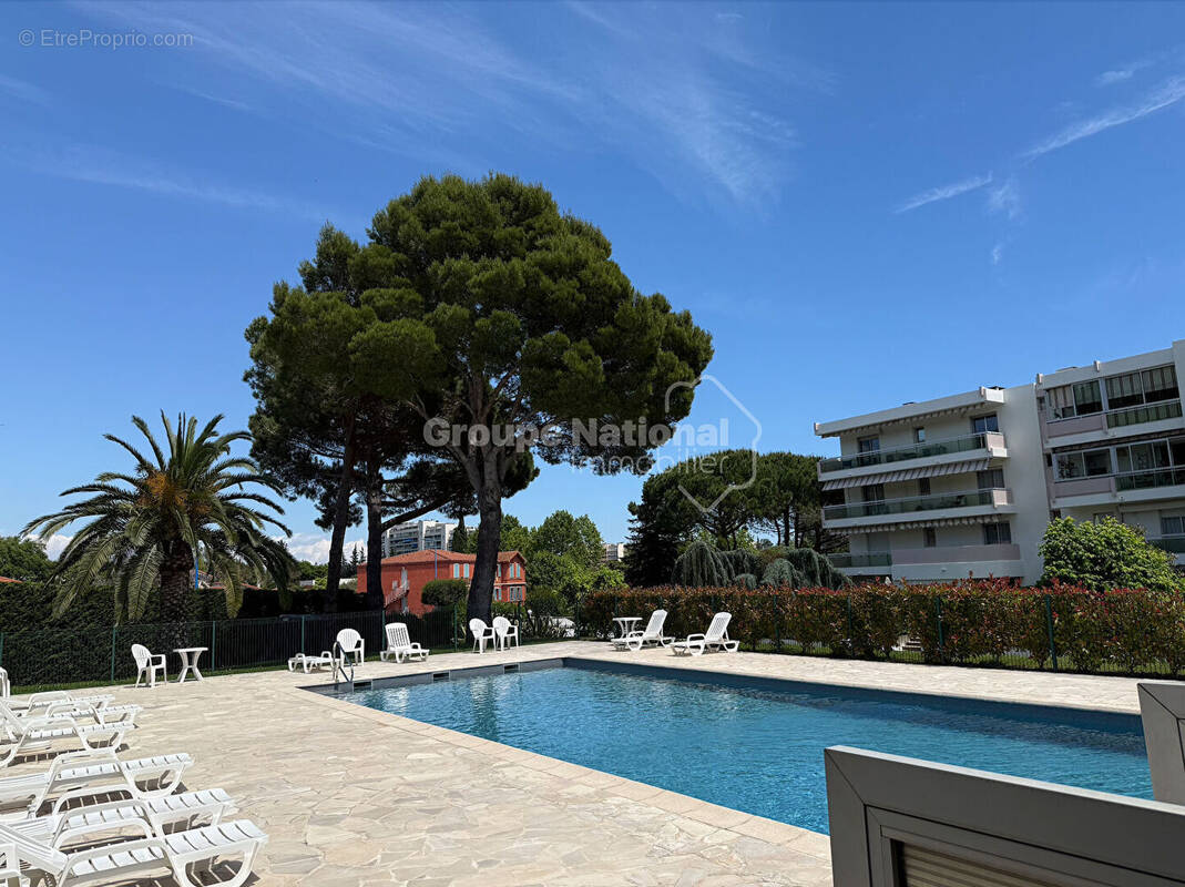 Appartement à MANDELIEU-LA-NAPOULE