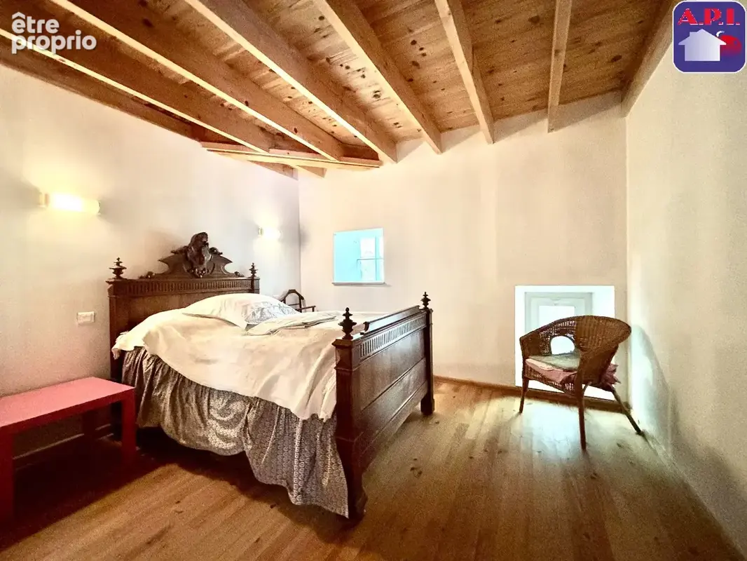 Appartement 4 pièces 145 m² à vendre à Tarascon-Sur-Ariege (09400) - photo 3