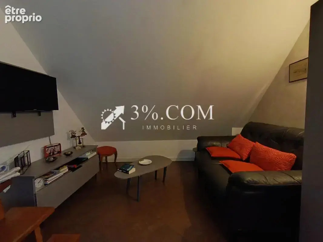 Appartement de 46m2 sous combles avec jardin privatif - photo 7