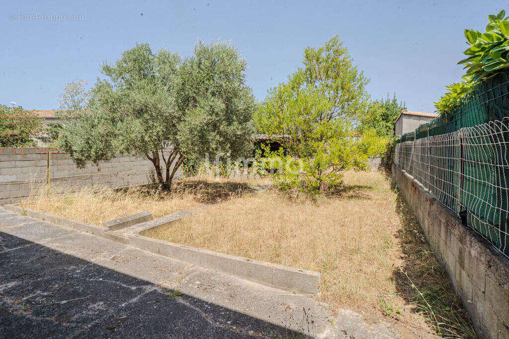 Maison familiale 4 chambres, garage et jardin - Carcassonne St G - photo 7