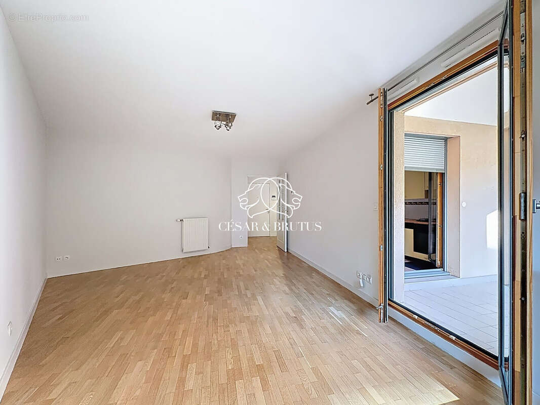 Appartement à LYON-1E