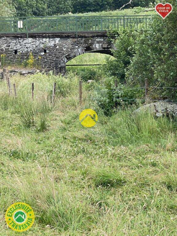 Terrain à PIERREFORT