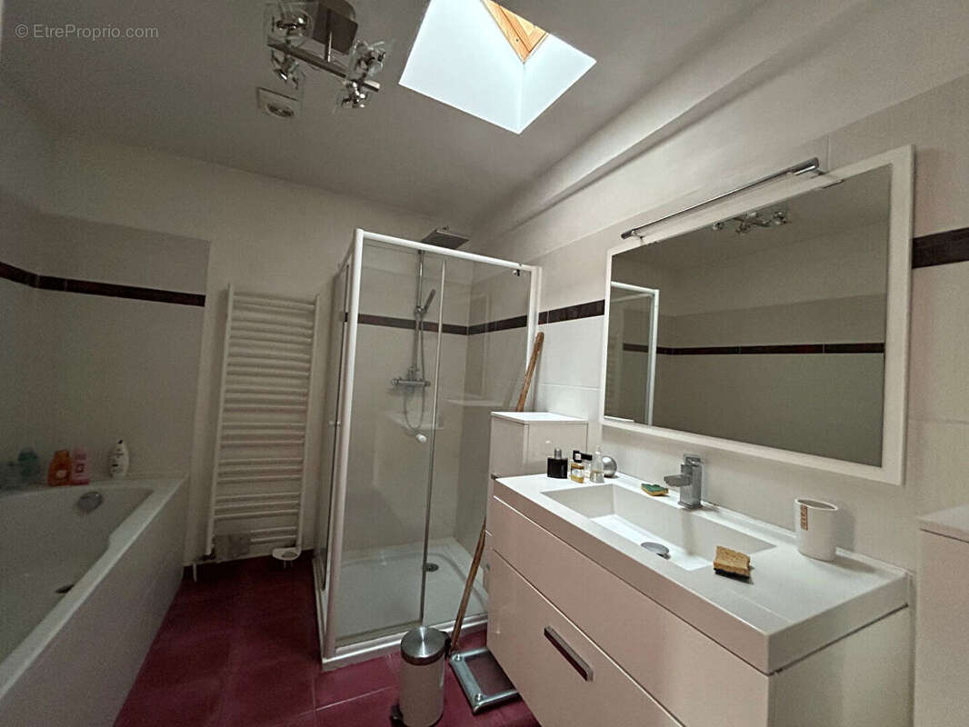 Maison à MASSERET