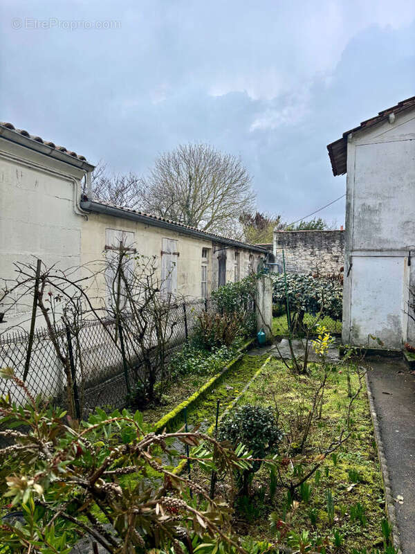 Maison à ROCHEFORT
