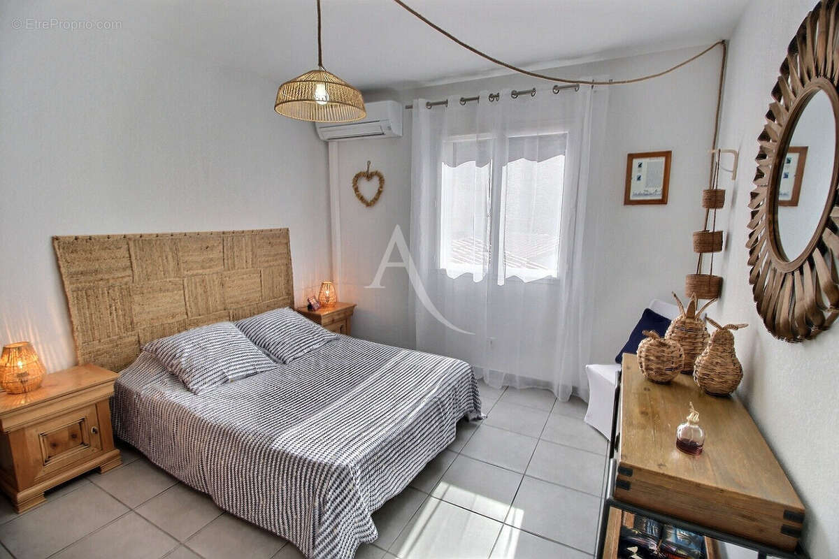 Maison à MONTESQUIEU-DES-ALBERES