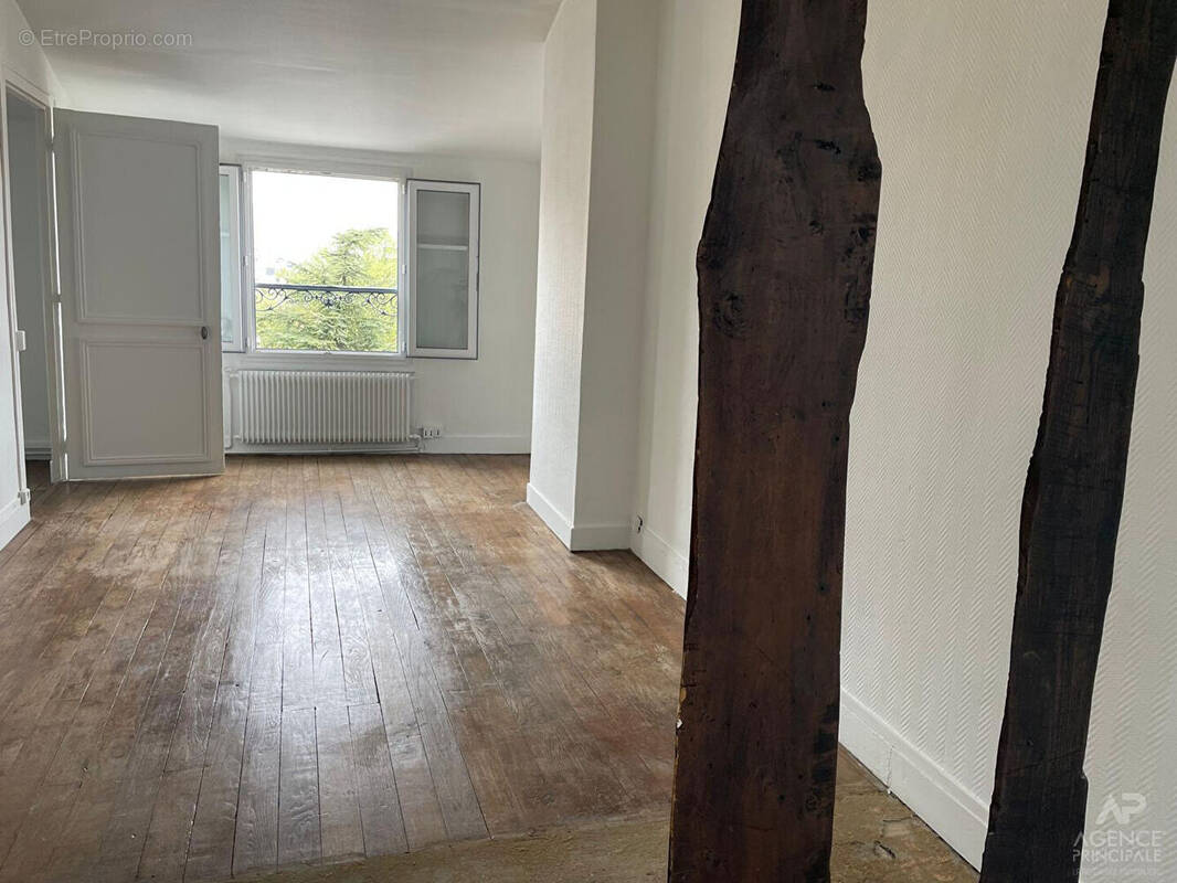 Appartement à RUEIL-MALMAISON