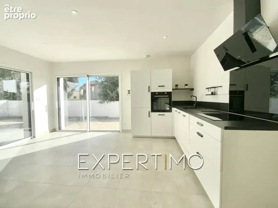 EXCEPTIONNEL à JARD-SUR-MER :  Maison neuve de plain-pied T5 de 86 m2 à 50 m du Port et à 200 m de la plage - photo 5