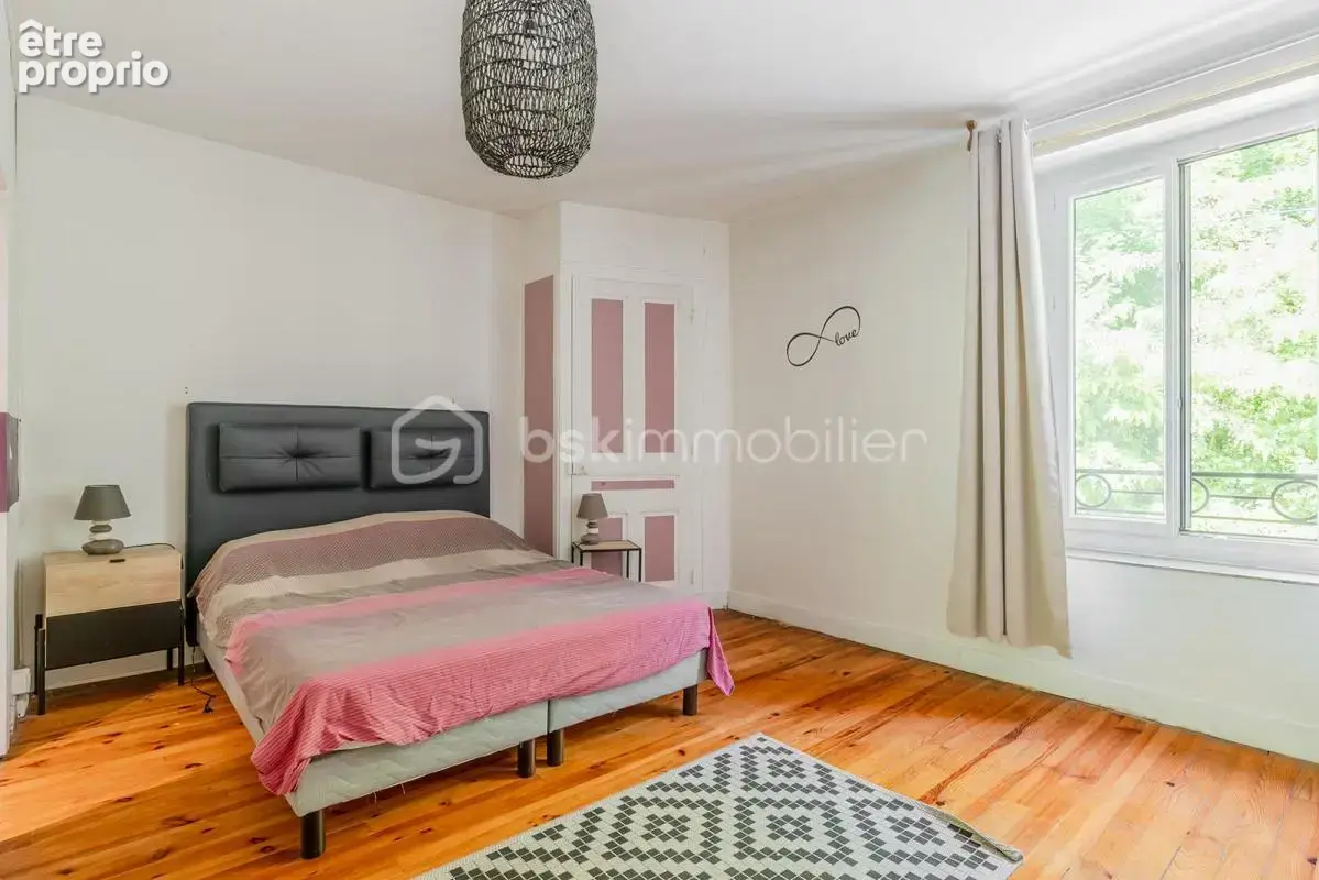 Demeure de caractère en bord de rivière d'Ain – 300 m² habitables – Piscine- IDEAL GRANDE FAMILLE - photo 15