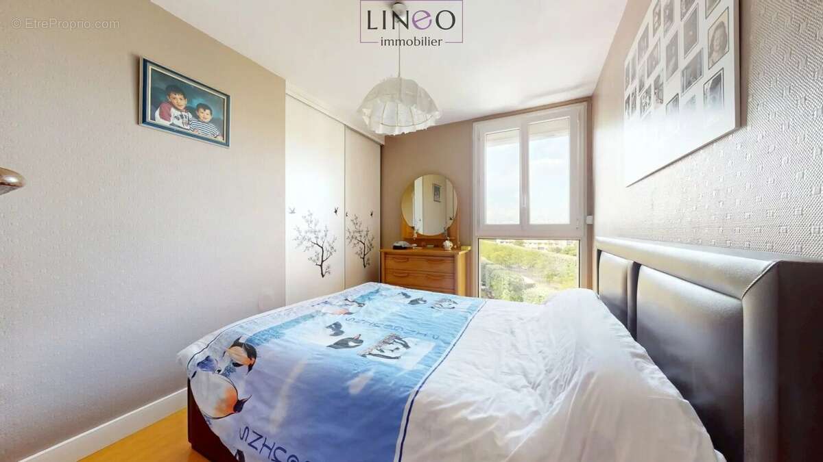 Appartement à THIAIS