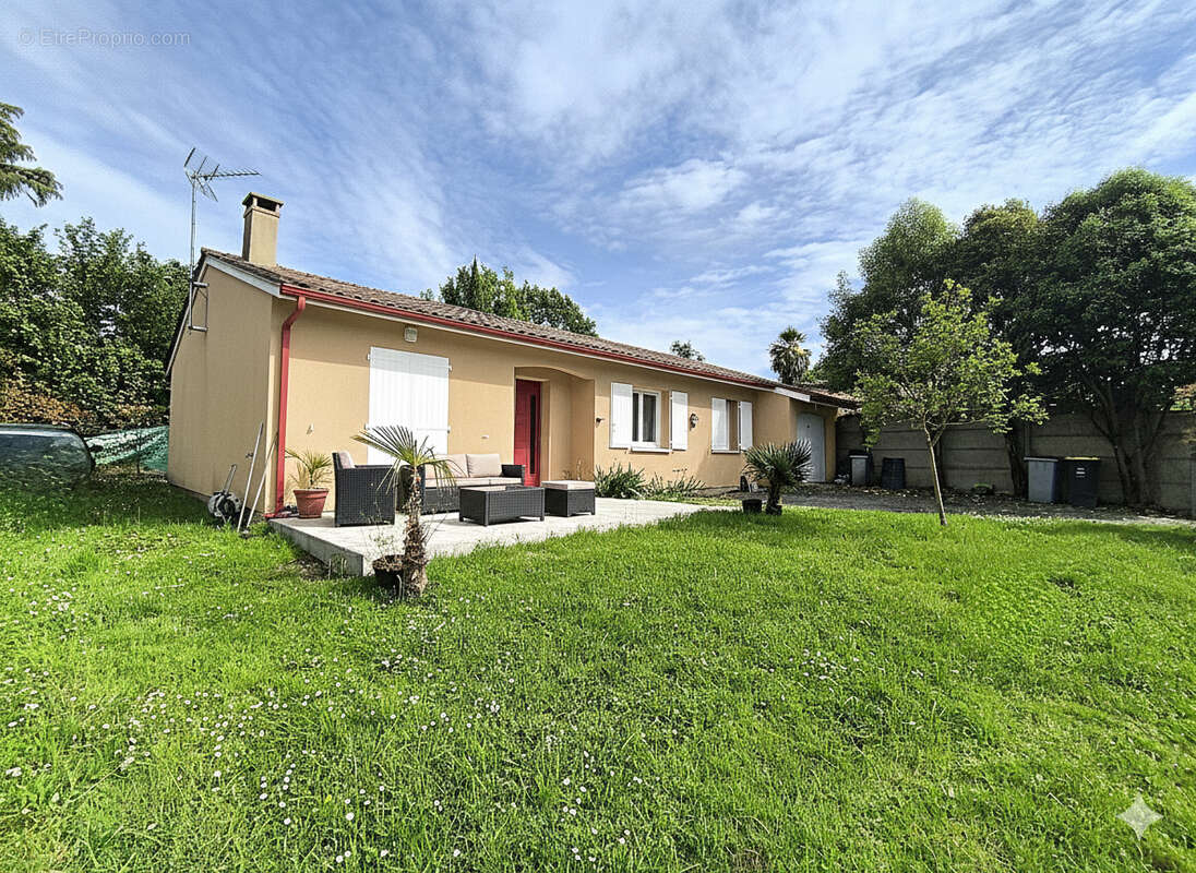 Maison à SAINT-GERMAIN-DU-PUCH