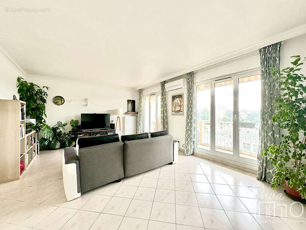 Appartement à VILLEURBANNE