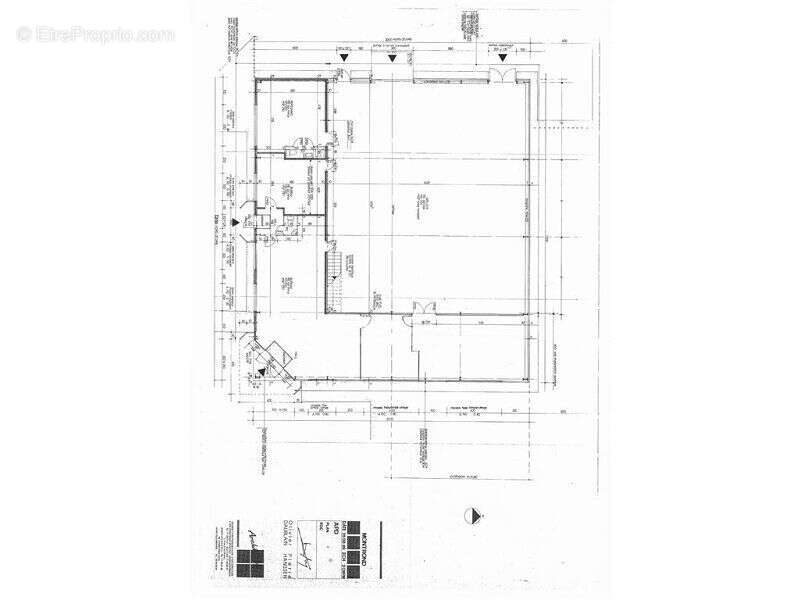 Commerce à MONTROND-LES-BAINS