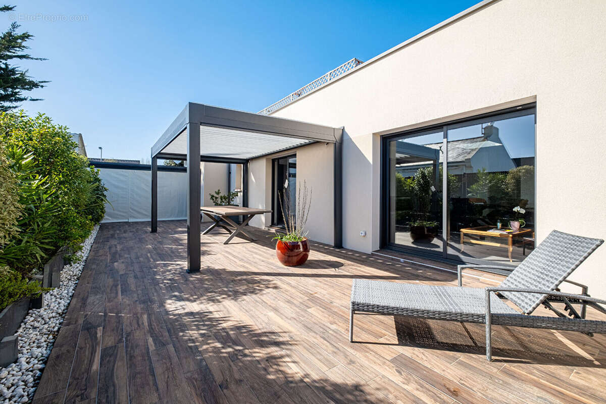 Superbe Maison Contemporaine bio climatique de 163m² + gagage - photo 13