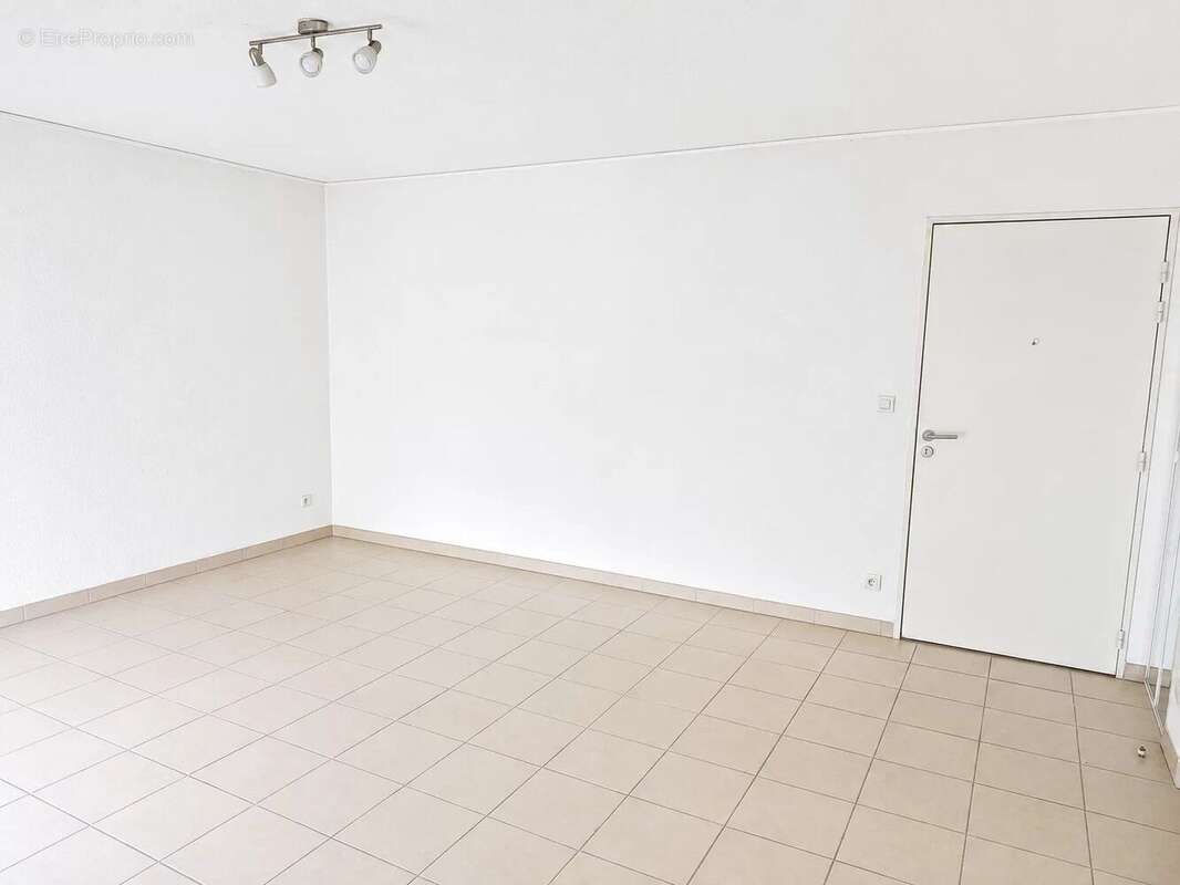 Vente Appartement Rochefort(17300) 170 000ï¿œ - photo 2