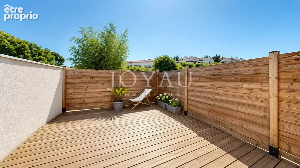 Appartement T3 avec terrasse  - Côte Pavée - photo 8