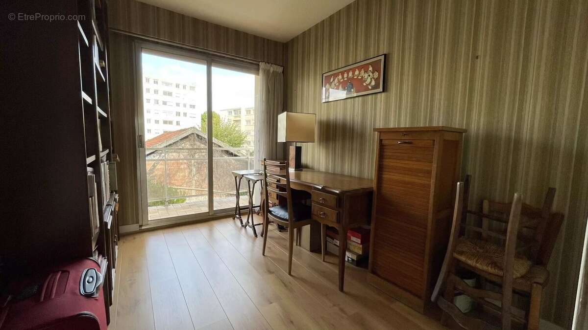 Appartement à VILLEMOMBLE