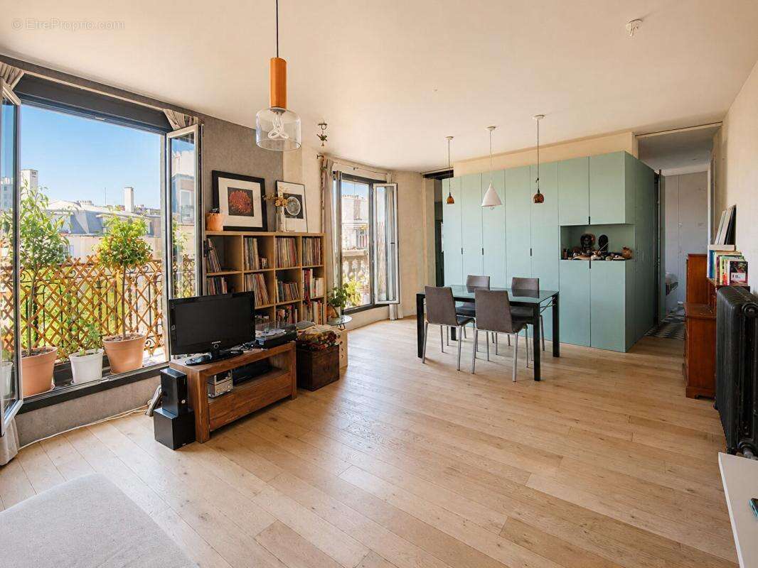 Appartement 2 pièces 51 m2 Paris (75020) - photo 2