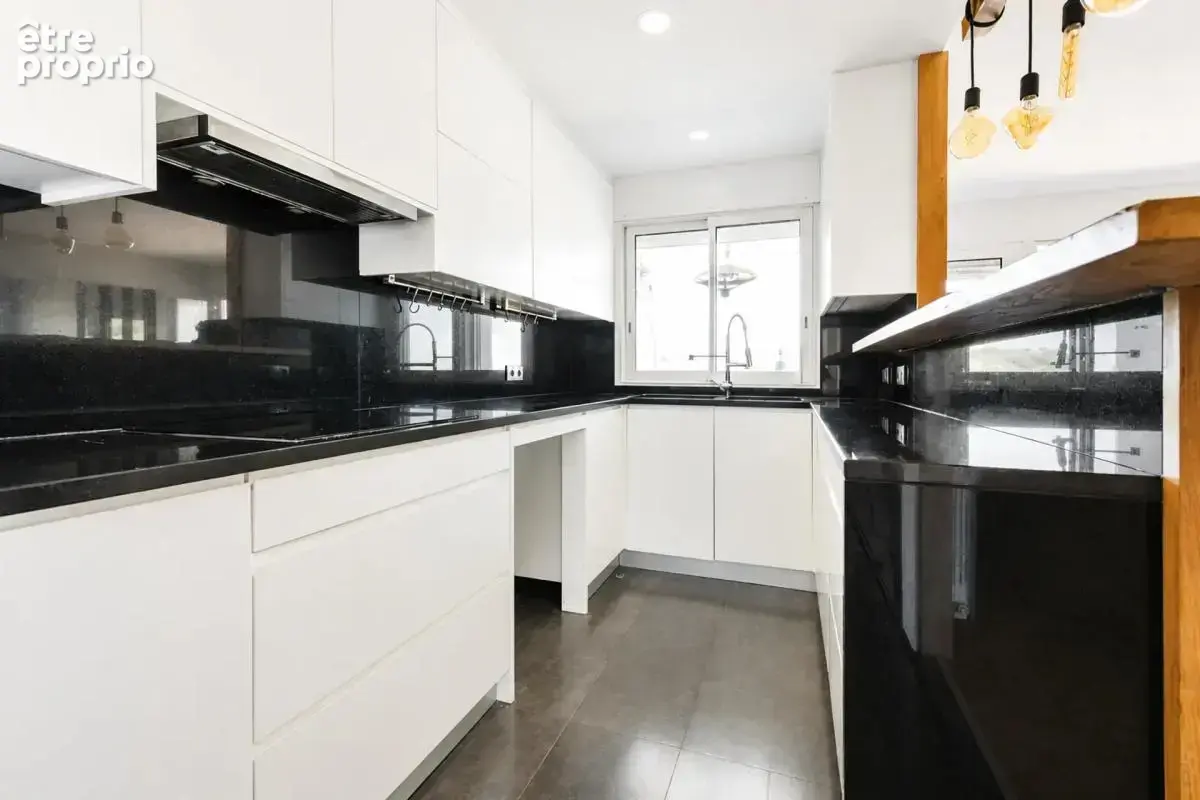Appartement à LA CELLE-SAINT-CLOUD