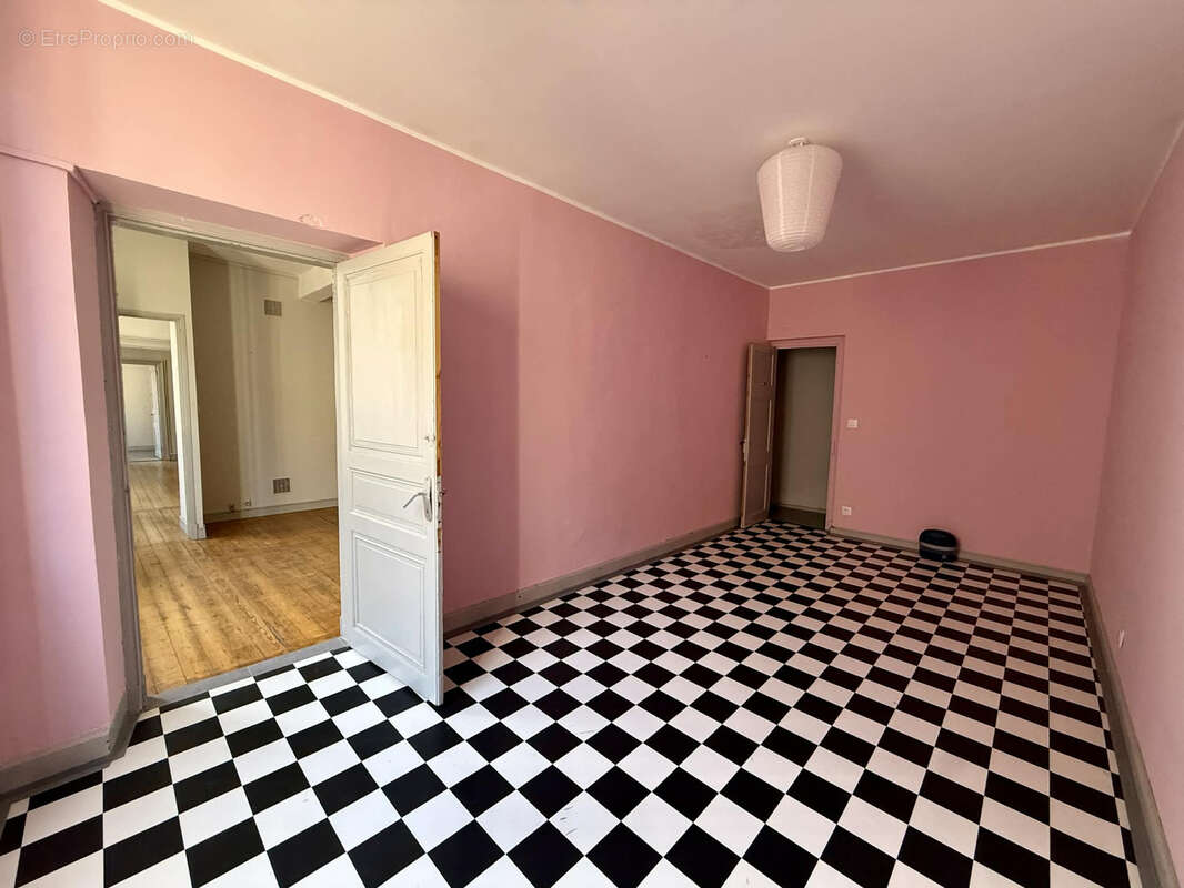 Appartement à CARCASSONNE