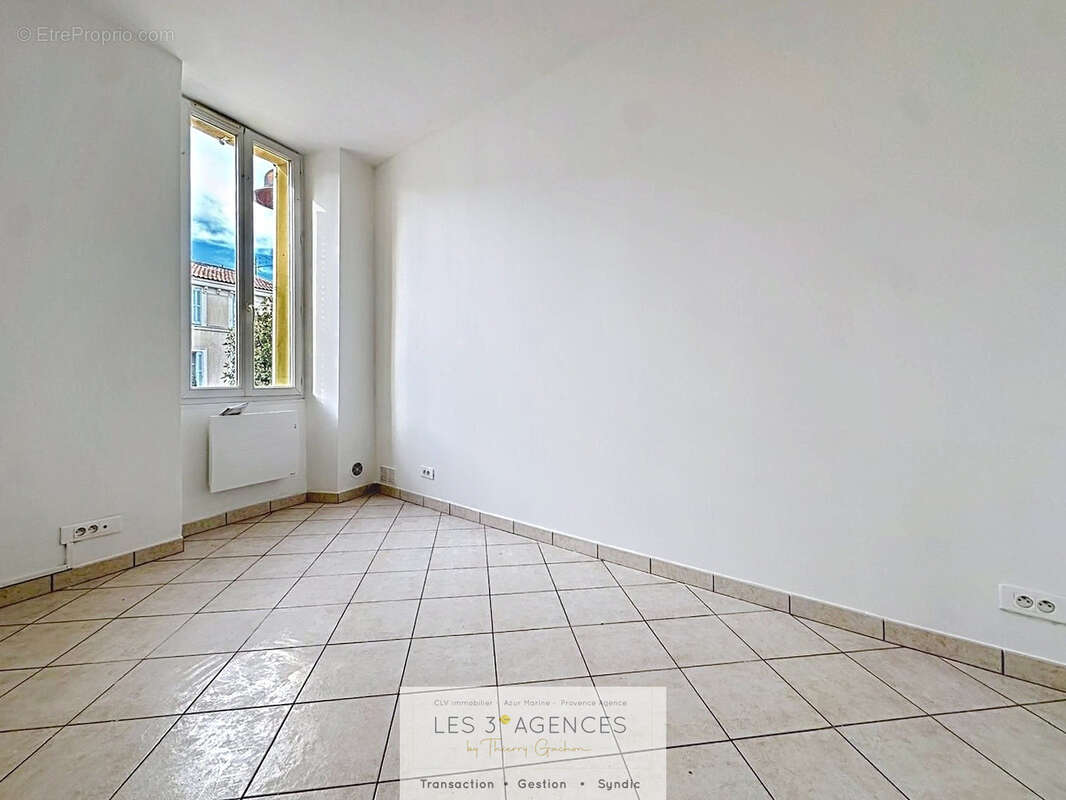 Appartement à COGOLIN