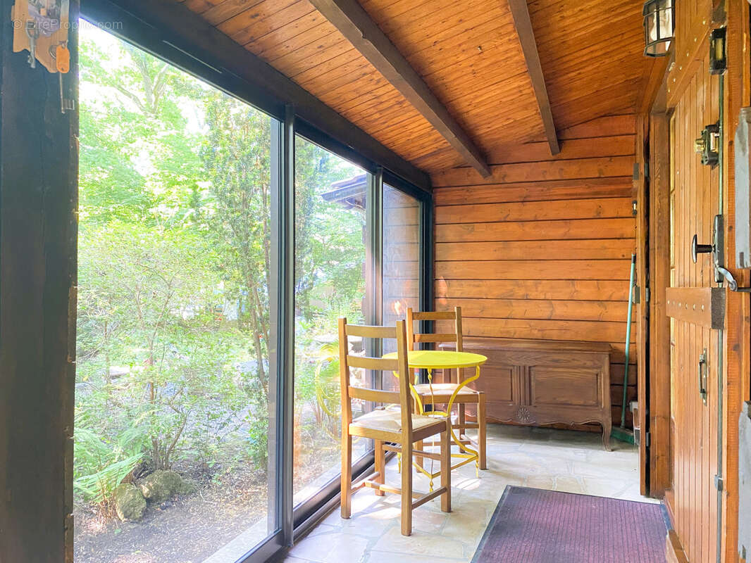 Maison à BAZOCHES-SUR-LE-BETZ