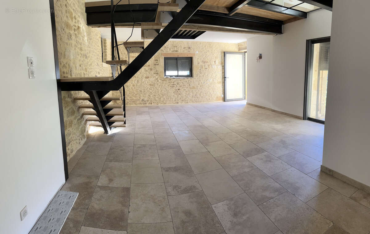 Maison à CALVIAC-EN-PERIGORD