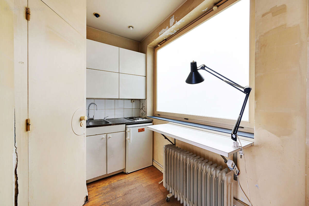 Commerce à PARIS-20E