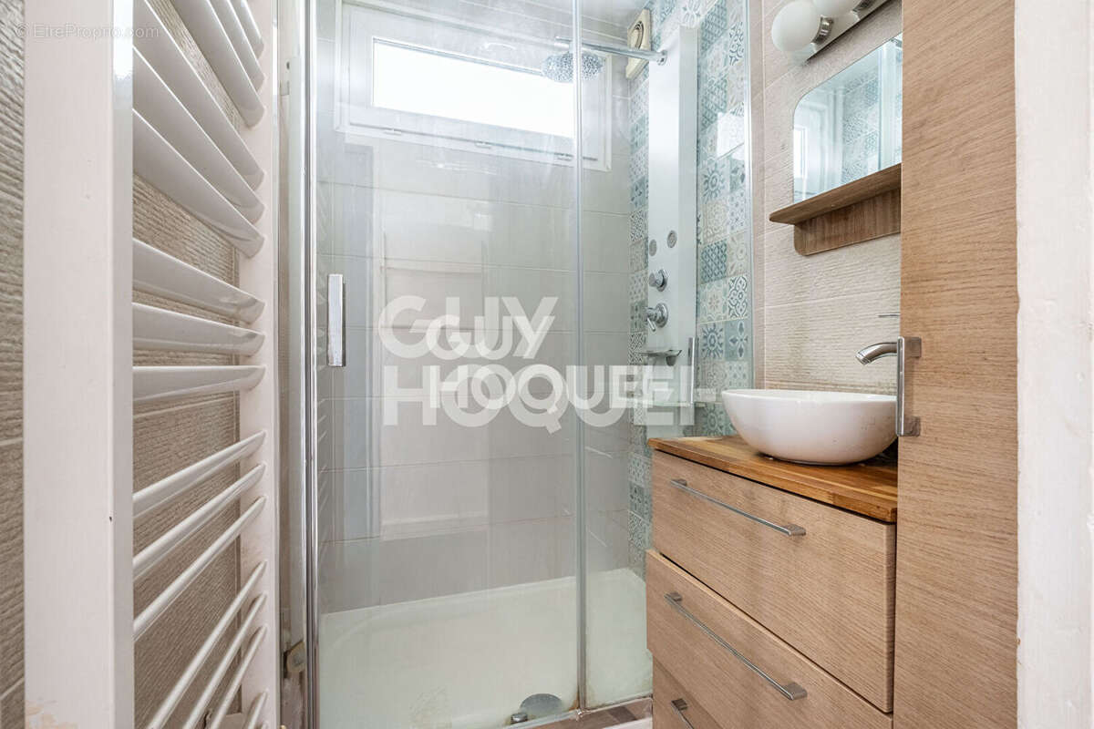 Appartement à ASNIERES-SUR-SEINE