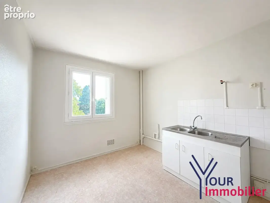 Appartement 2 pièces 43 m² à vendre à Grigny (69520) - photo 3