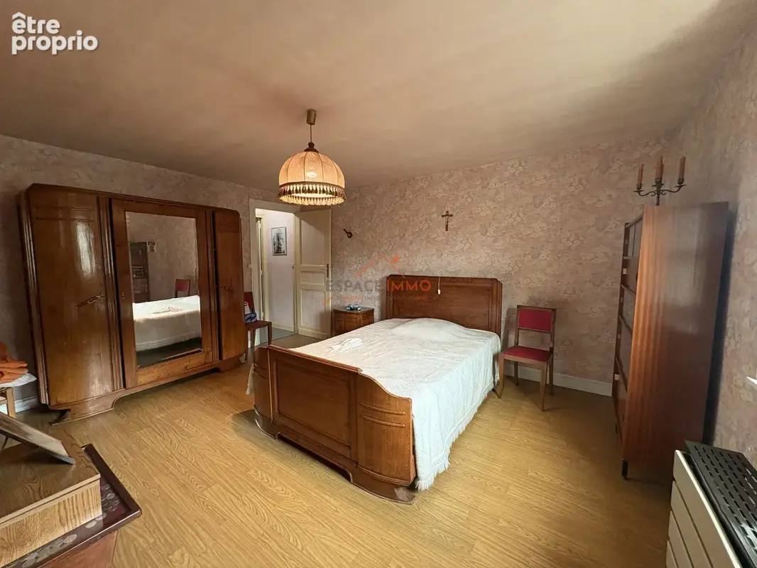 TRITH SAINT LEGER, maison d' environ 80M2, 2 chambres, jardin, garage, cave et grenier aménageable. - photo 6