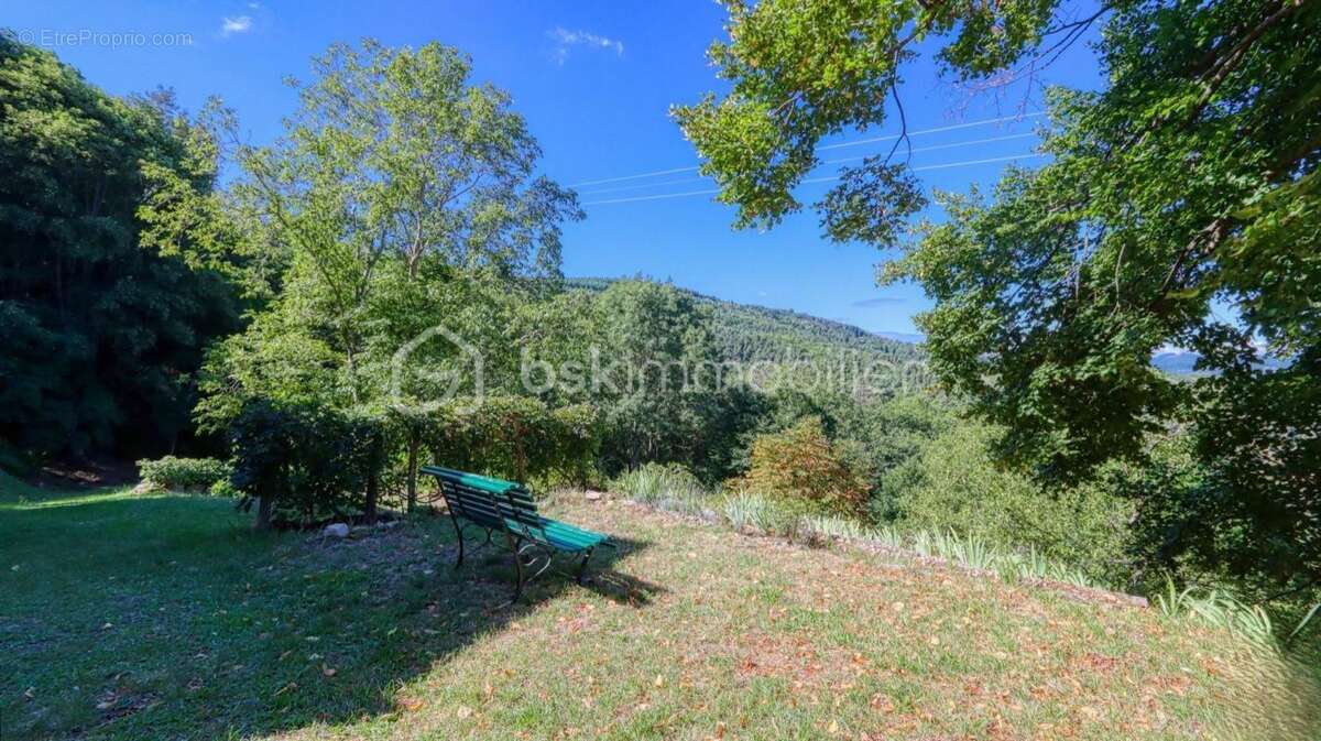 Maison à LE CHAMBON-SUR-LIGNON