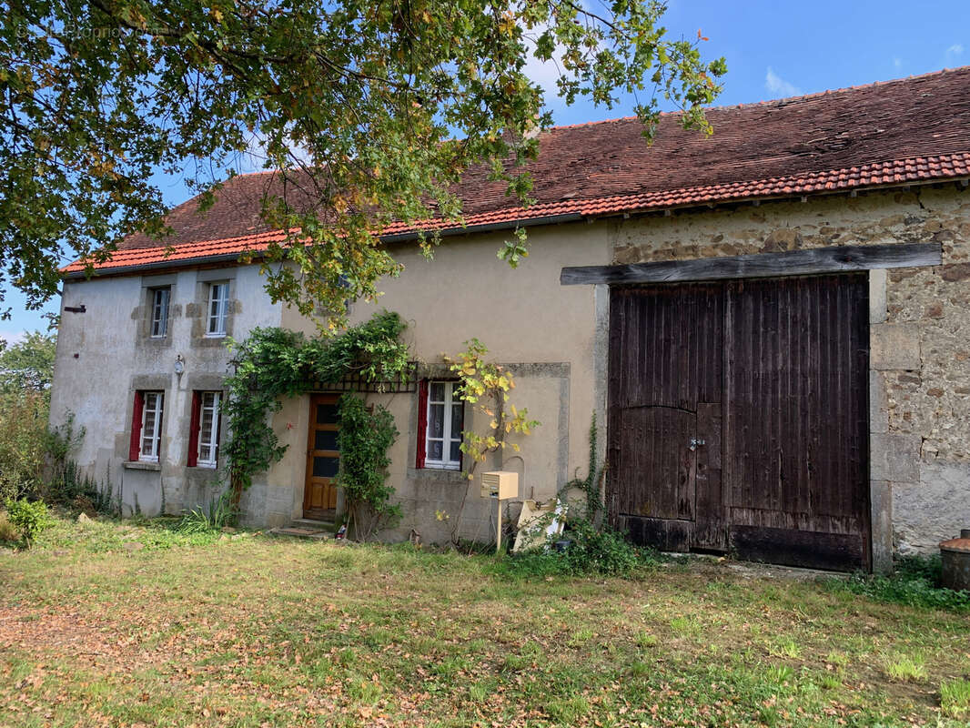 Maison à VIRLET