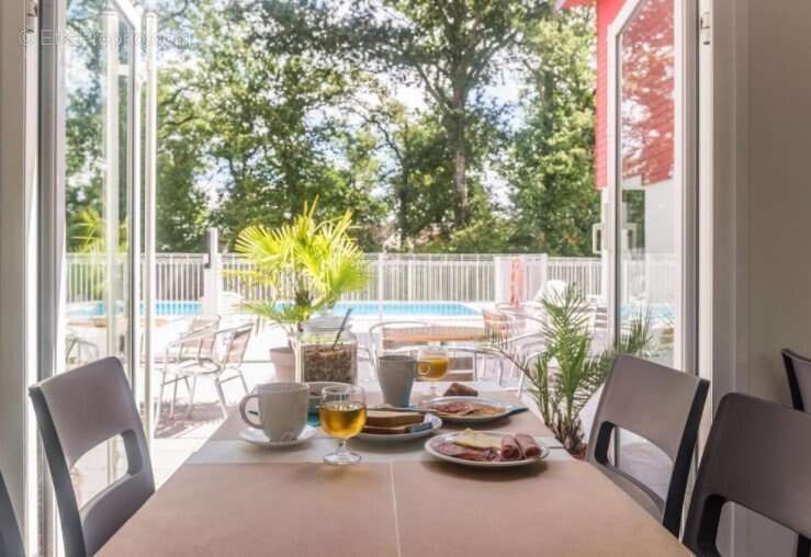 INVESTISSEMENT LOCATIF  NANTES  Résidence de tourisme Zenitude La Beaujoire - 5,51 % de rentabilité - photo 11