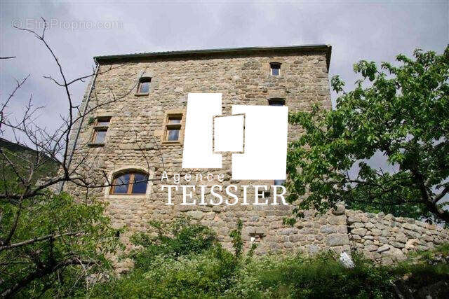 Maison à MALARCE-SUR-LA-THINES