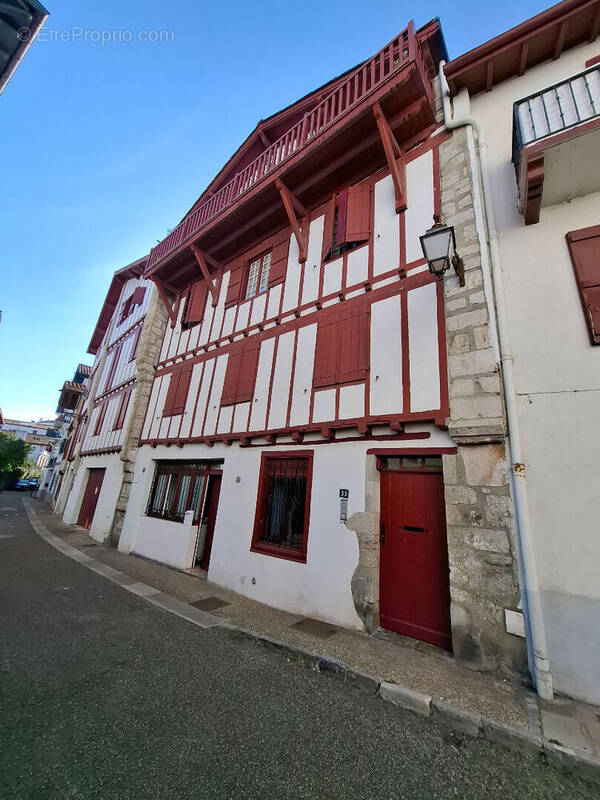 Appartement à CIBOURE