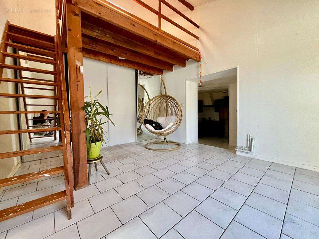 Appartement à PUSSAY