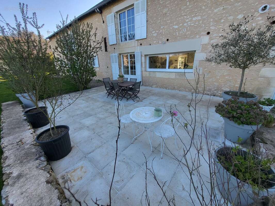 Maison à CHAUVIGNY
