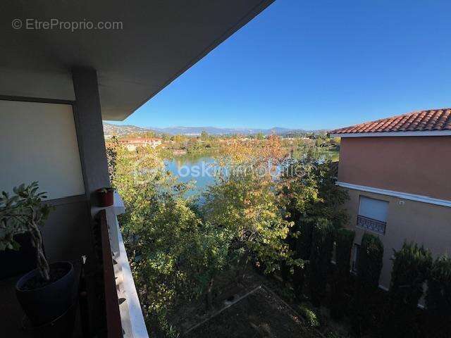 Appartement à MANDELIEU-LA-NAPOULE