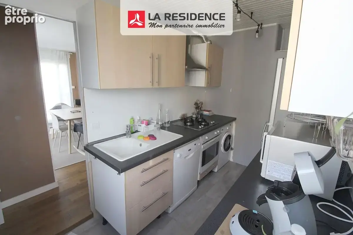 Appartement 80 m² à Elancourt  - photo 2