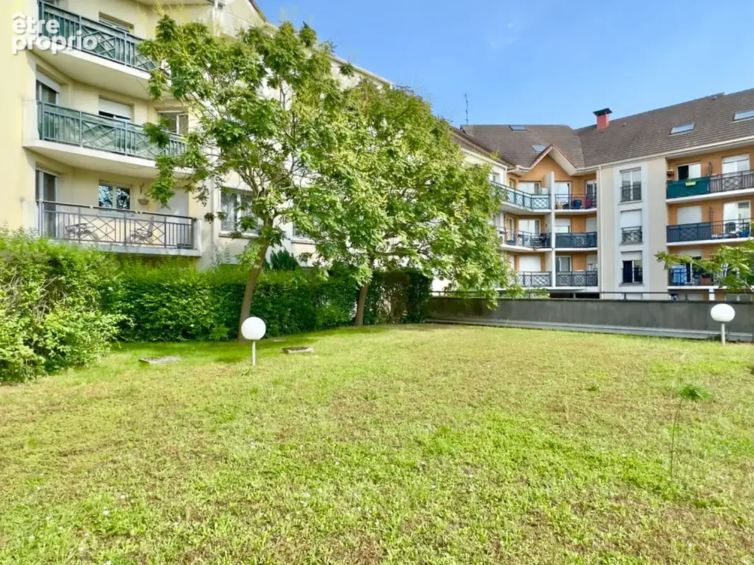 3 pièces avec balcon et parking, Val Notre Dame - photo 3