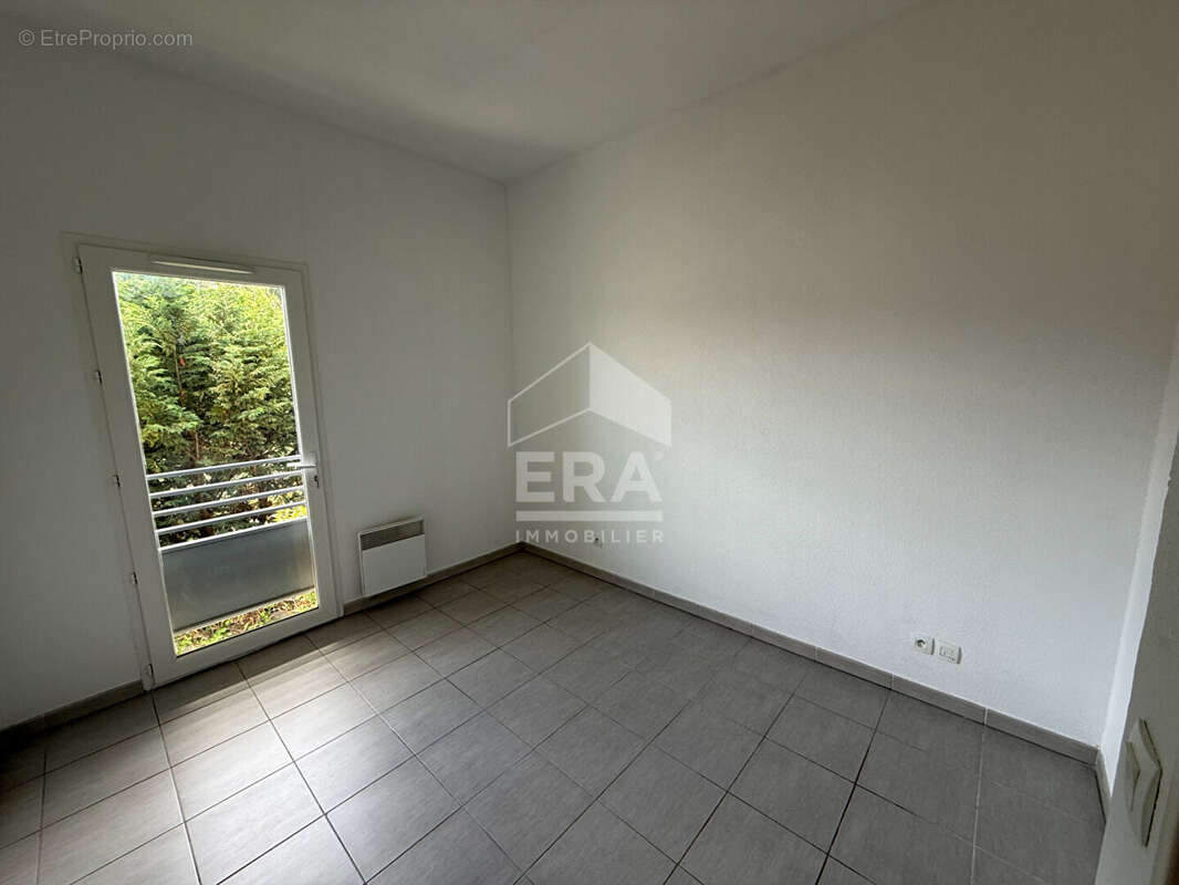 Appartement à SEPTEMES-LES-VALLONS